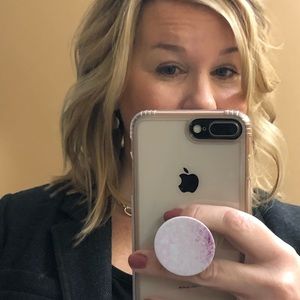 Meet your Posher, Kelly